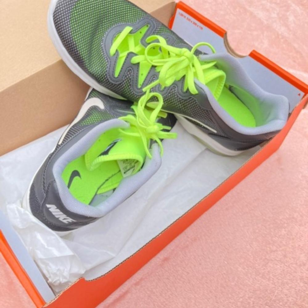 Womens Nike Air Max Fusion Training Shoes